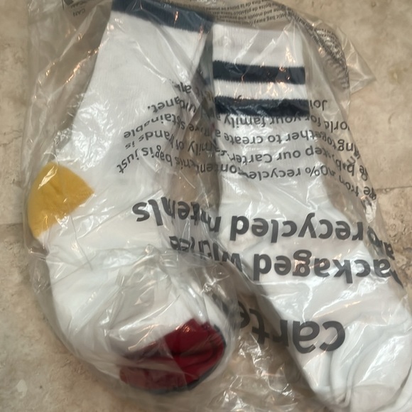 💕HP💕NWT! Carter’s 6 pack white socks - size 8 & up - Picture 2 of 4